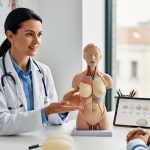 Mamoplastia de aumento en Colombia: beneficios y cifras